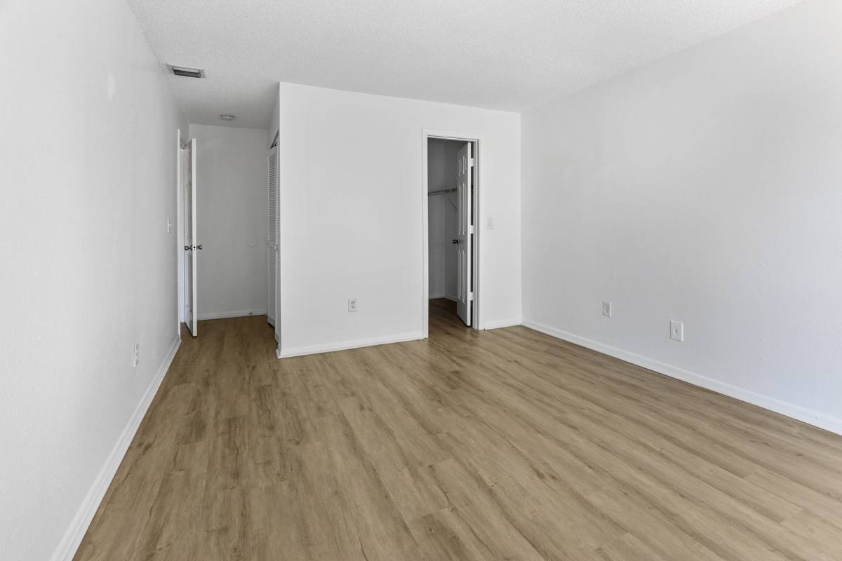 Condo for rent at 3461 Clark Rd, Sarasota, FL 34231