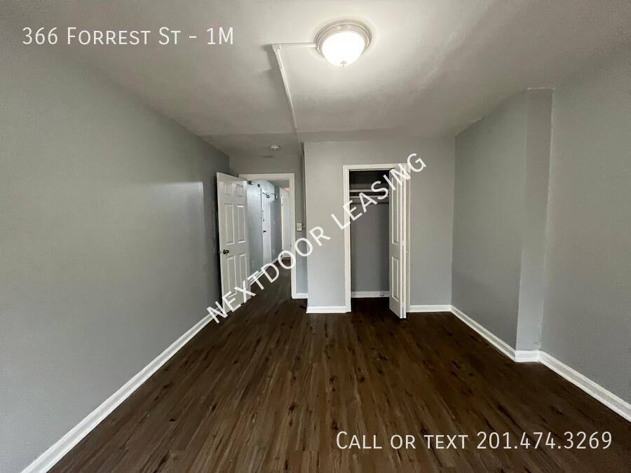 Apartment for rent at 366 Forrest St #1M, Jersey City, NJ 07304