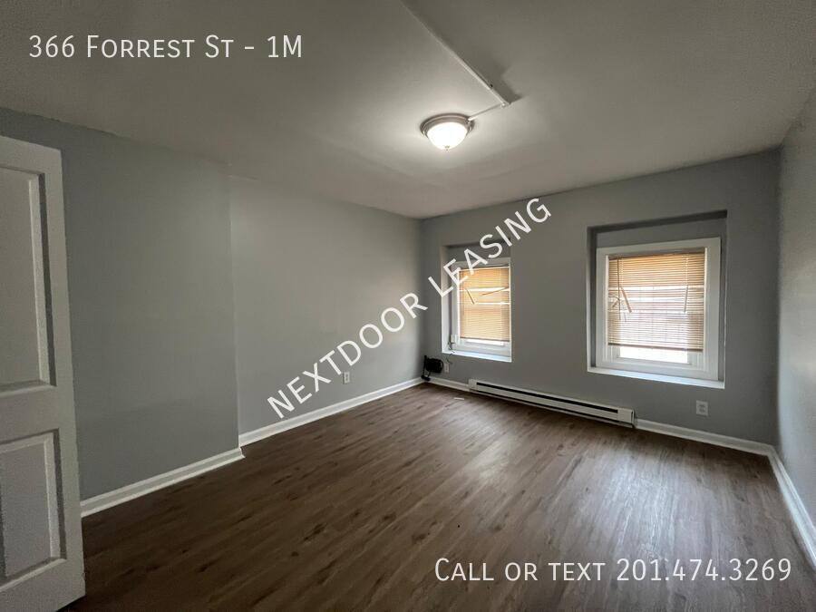 Apartment for rent at 366 Forrest St #1M, Jersey City, NJ 07304