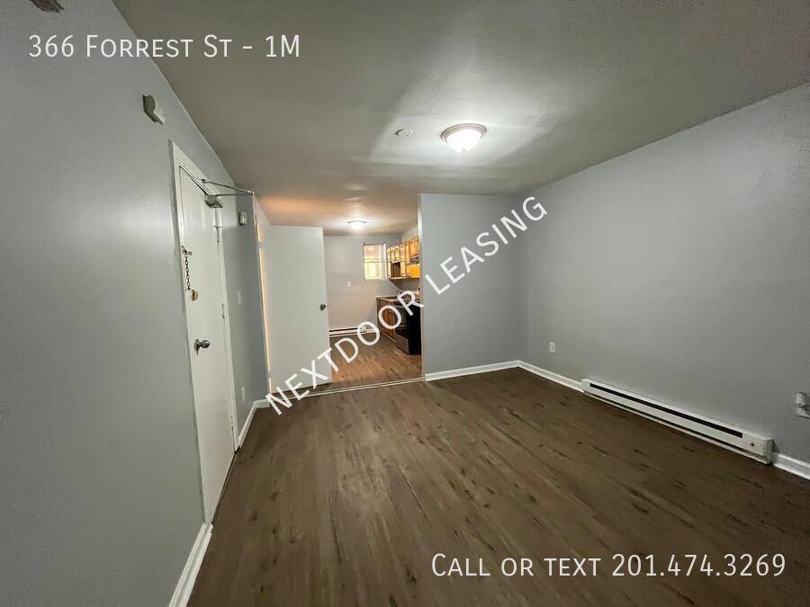 Apartment for rent at 366 Forrest St #1M, Jersey City, NJ 07304