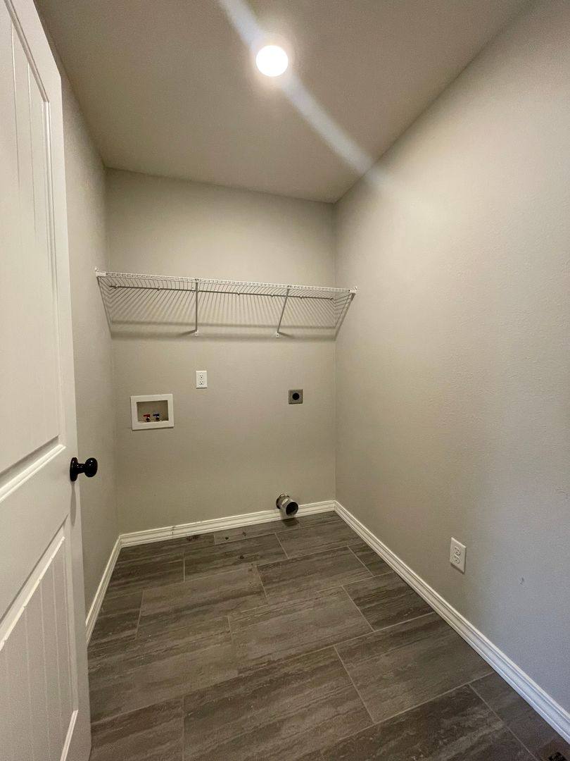 House for rent at 696 N Montego St, Nixa, MO 65714
