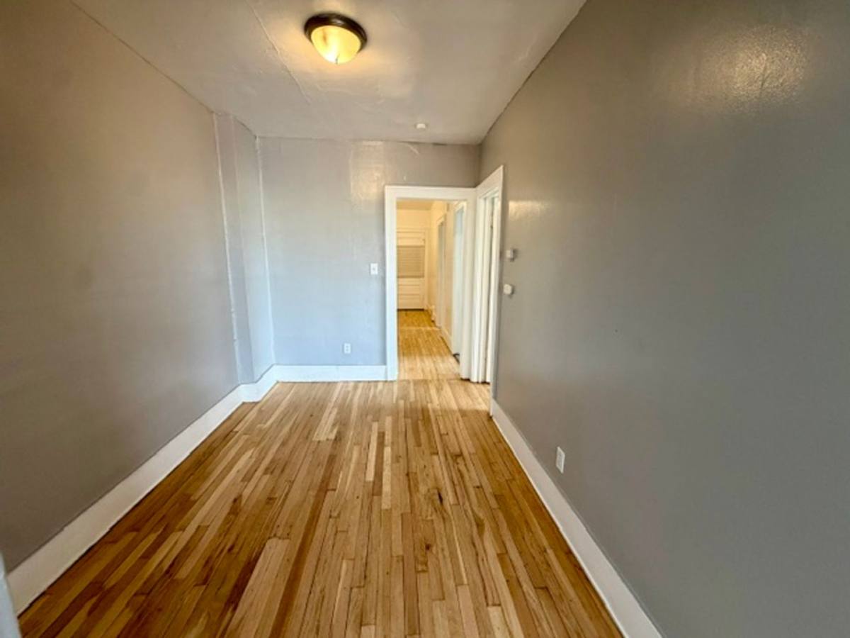 Apartment for rent at 14030 Faircrest, Detroit, MI 48205