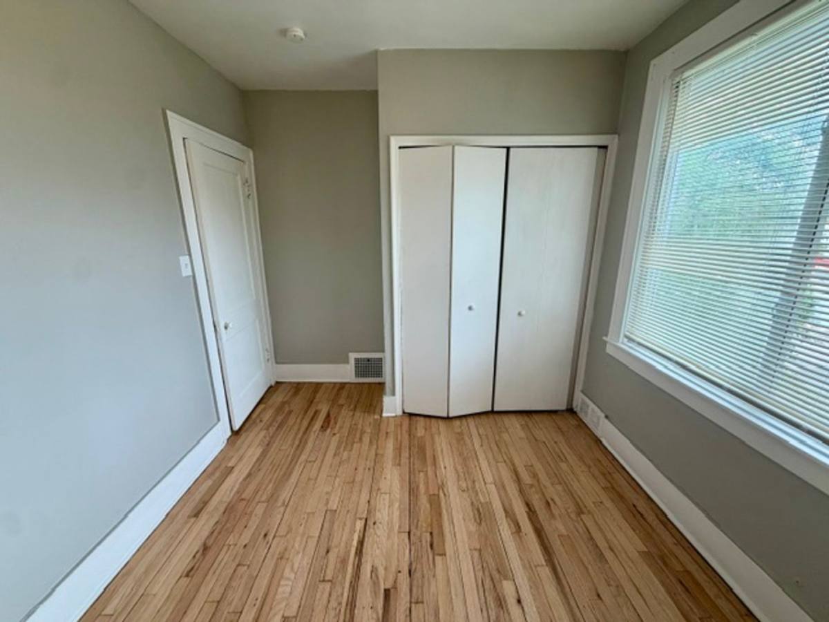 Apartment for rent at 14030 Faircrest, Detroit, MI 48205