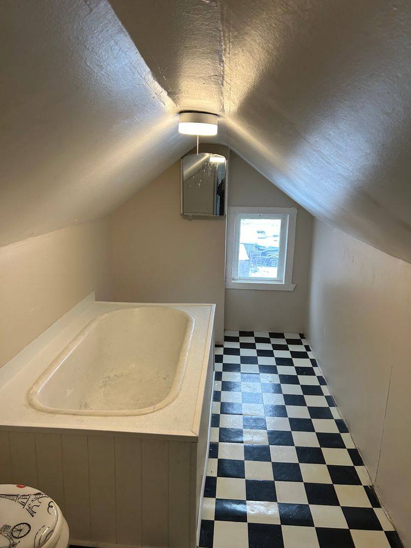 Apartment for rent at 3614 E 46th St, Cleveland, OH 44105