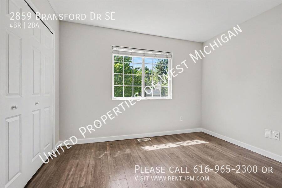 House for rent at 2859 Bransford Dr SE, Grand Rapids, MI 49512