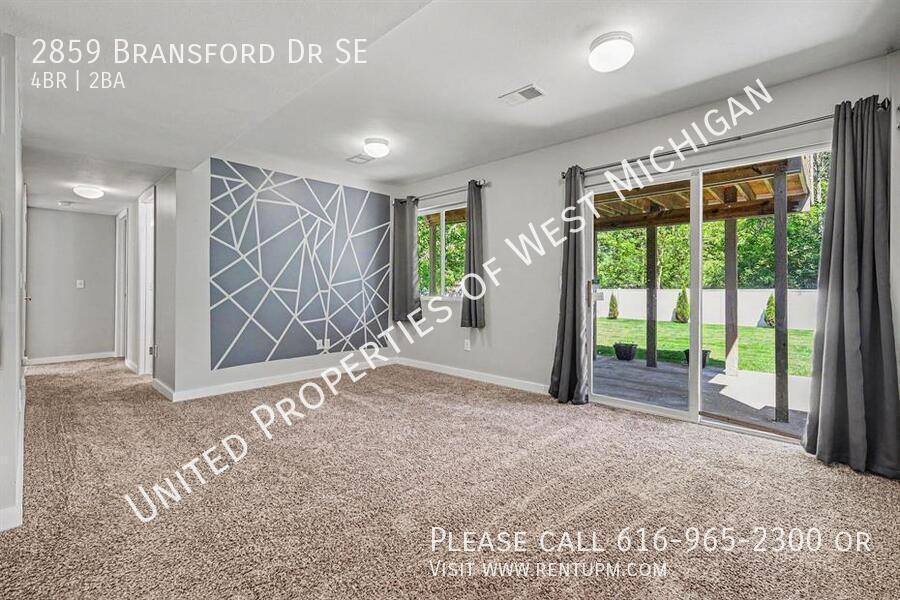 House for rent at 2859 Bransford Dr SE, Grand Rapids, MI 49512