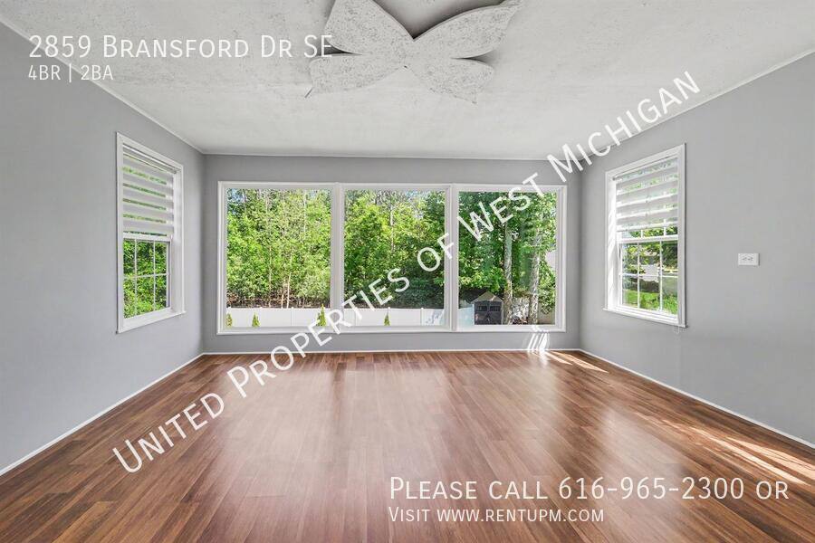 House for rent at 2859 Bransford Dr SE, Grand Rapids, MI 49512
