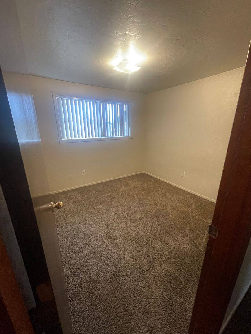 Apartment for rent at 55 E' St, Lebanon, OR 97355