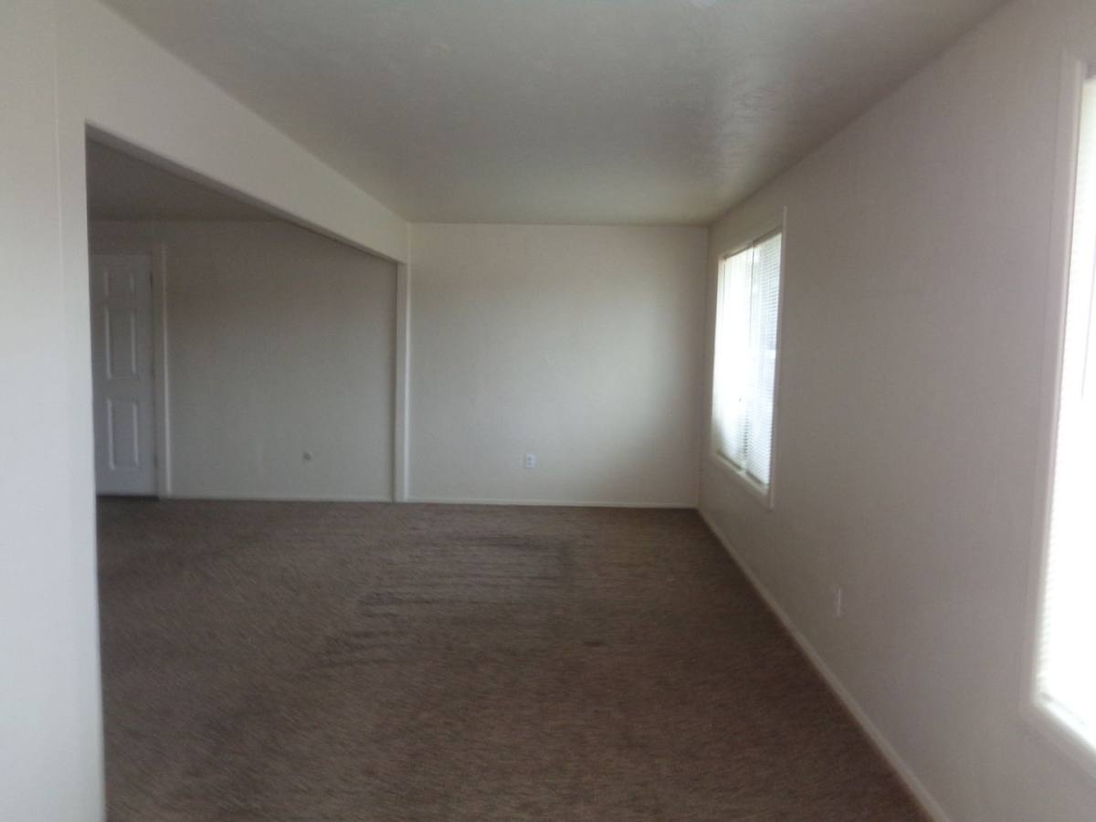 Apartment for rent at 55 E' St, Lebanon, OR 97355