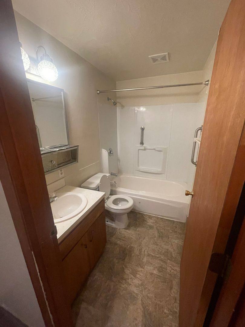 Apartment for rent at 55 E' St, Lebanon, OR 97355