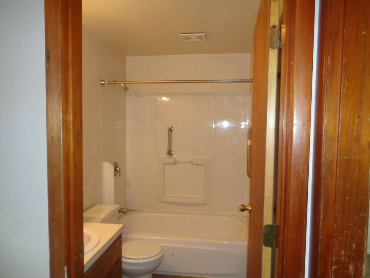 Apartment for rent at 55 E' St, Lebanon, OR 97355
