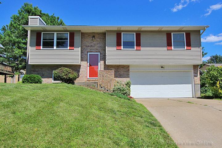 House for rent at 1954 Longview Dr, Cape Girardeau, MO 63701