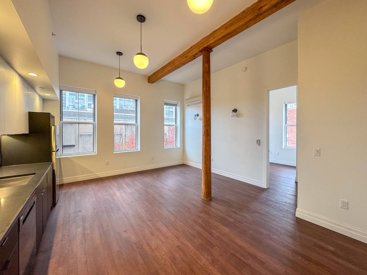 Apartment for rent at 105 Court St, New Haven, CT 06510