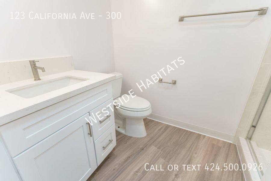 Apartment for rent at 123 California Ave #300, Santa Monica, CA 90403