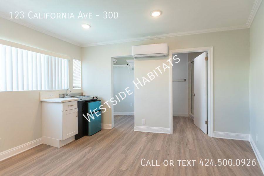 Apartment for rent at 123 California Ave #300, Santa Monica, CA 90403