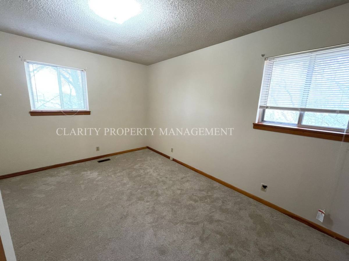House for rent at 1117 Ridge Top Dr, Chattanooga, TN 37421