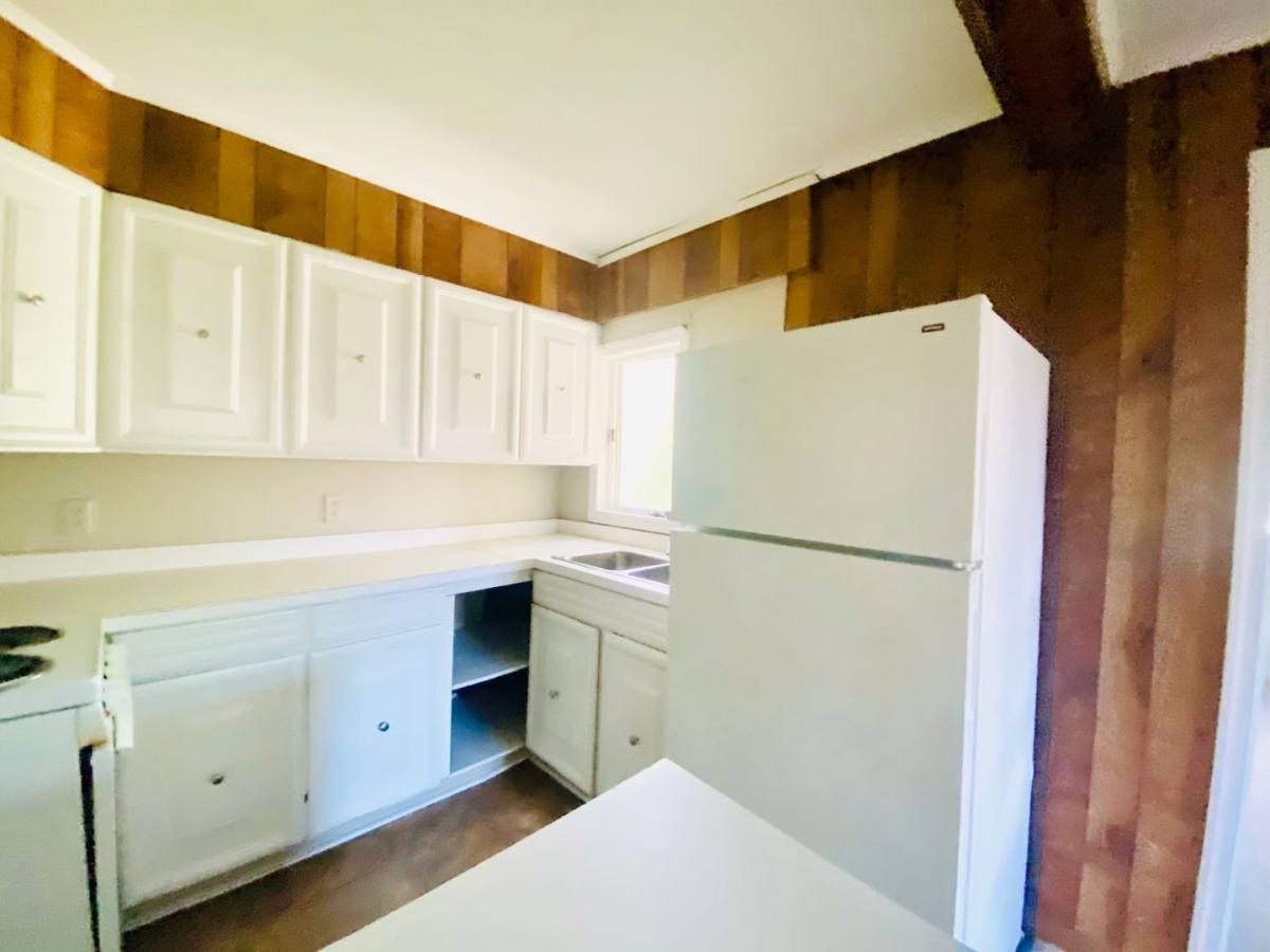 Apartment for rent at 501 E Broad, Elizabeth City, NC 27909