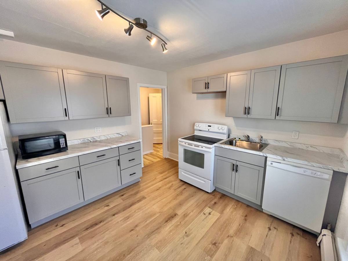 Apartment for rent at 105-107 Richards Ave #107, Portsmouth, NH 03801