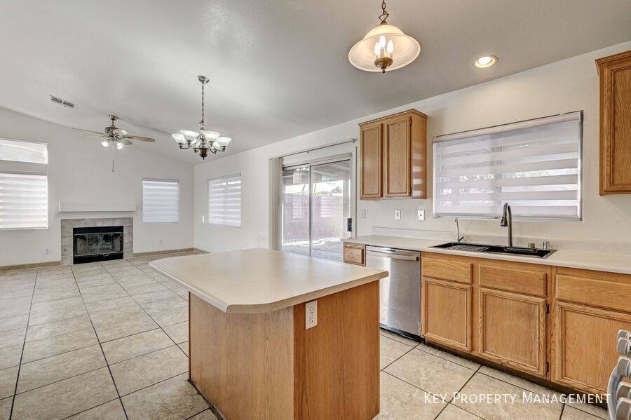House for rent at 2808 Glen Aulin St, Las Vegas, NV 89108