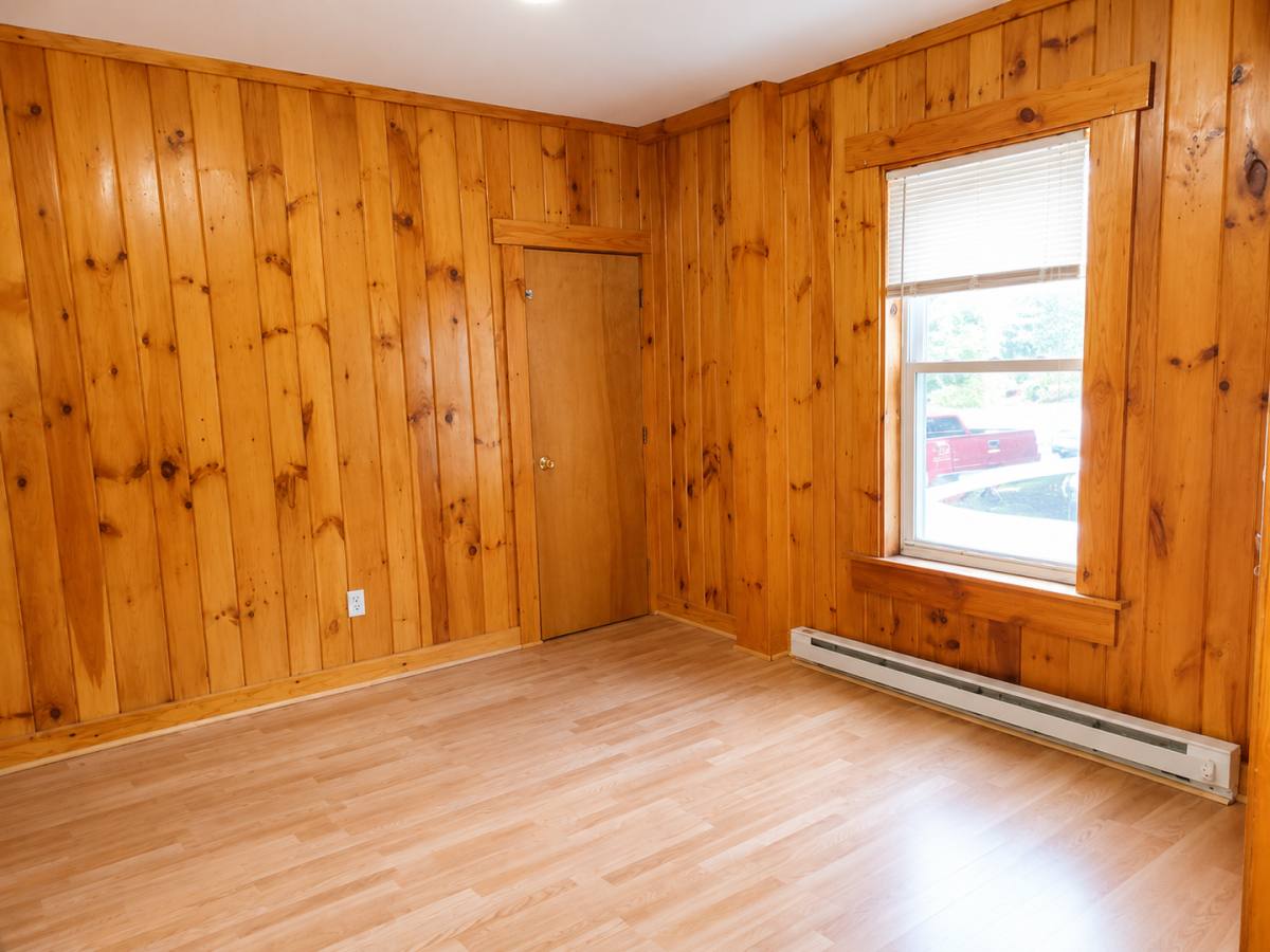 Apartment for rent at 332 Wallingford Ave, Athol, MA 01331
