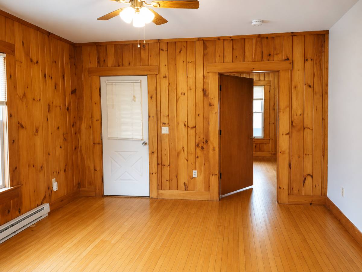 Apartment for rent at 332 Wallingford Ave, Athol, MA 01331