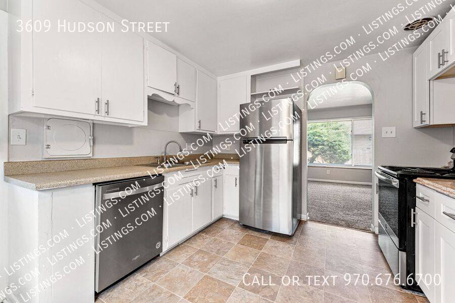Townhouse for rent at 3609 Hudson St, Denver, CO 80207