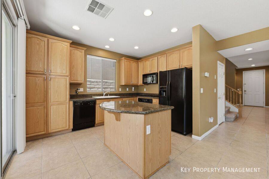 House for rent at 11825 Amistoso Lane, Las Vegas, NV 89138
