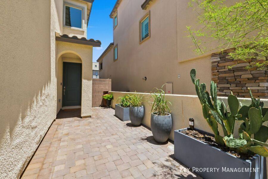 House for rent at 11824 Pelican Butte Ave, Las Vegas, NV 89138