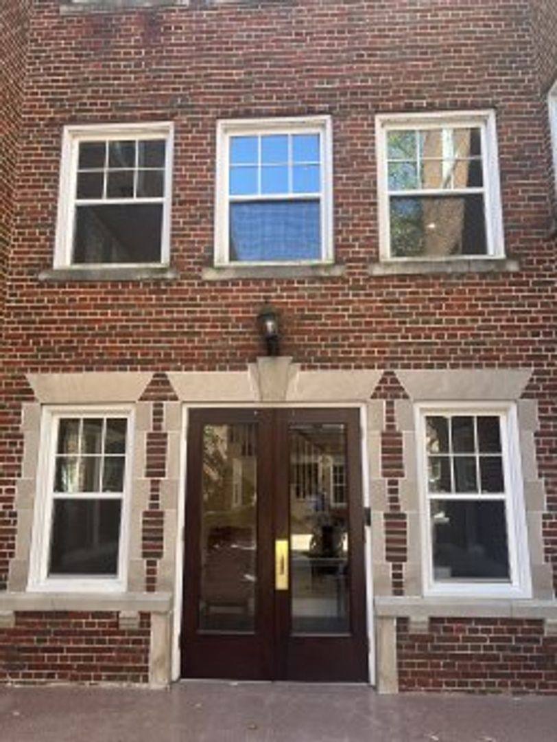 Apartment for rent at 318 Walnut St, Chattanooga, TN 37403