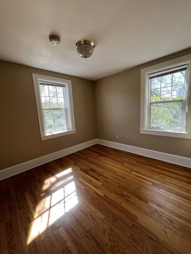 Apartment for rent at 318 Walnut St, Chattanooga, TN 37403