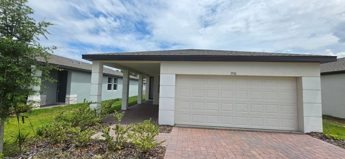House for rent at 3916 Giorgio Dr, Winter Haven, FL 33884