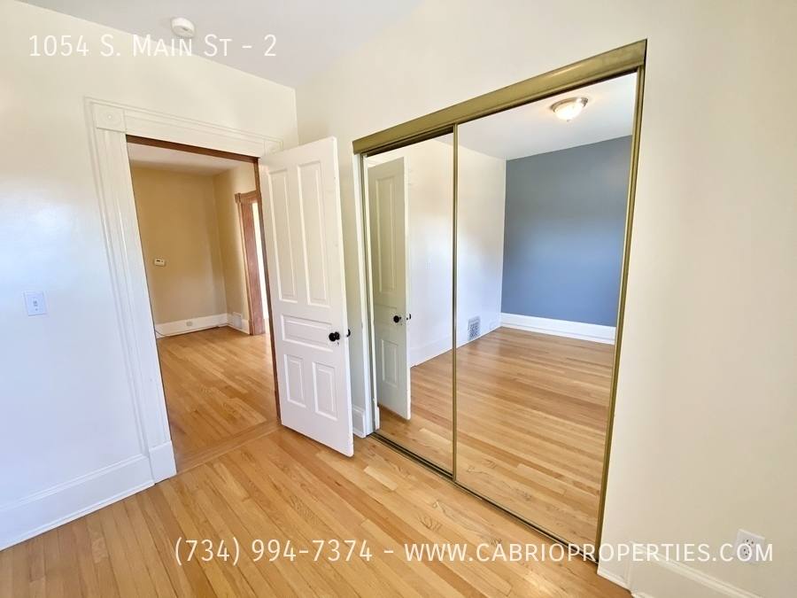 Apartment for rent at 1054 S Main St #2, Ann Arbor, MI 48104