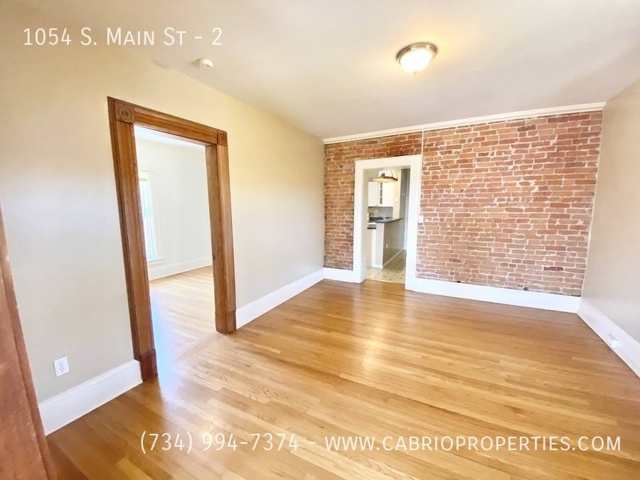 Apartment for rent at 1054 S Main St #2, Ann Arbor, MI 48104