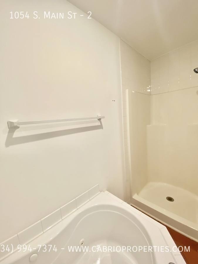 Apartment for rent at 1054 S Main St #2, Ann Arbor, MI 48104