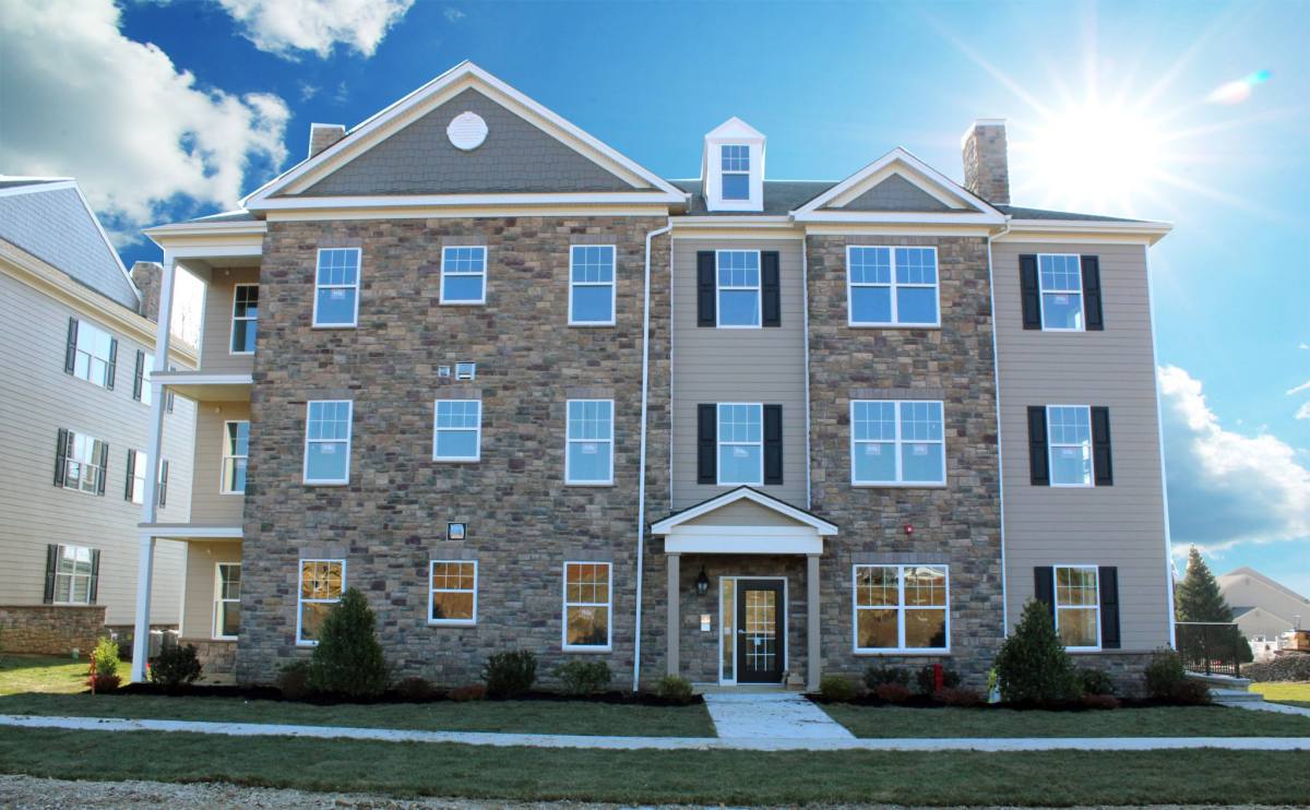 Apartment for rent at 1000-6000 Birchwood Circle, Bethlehem, PA 18020