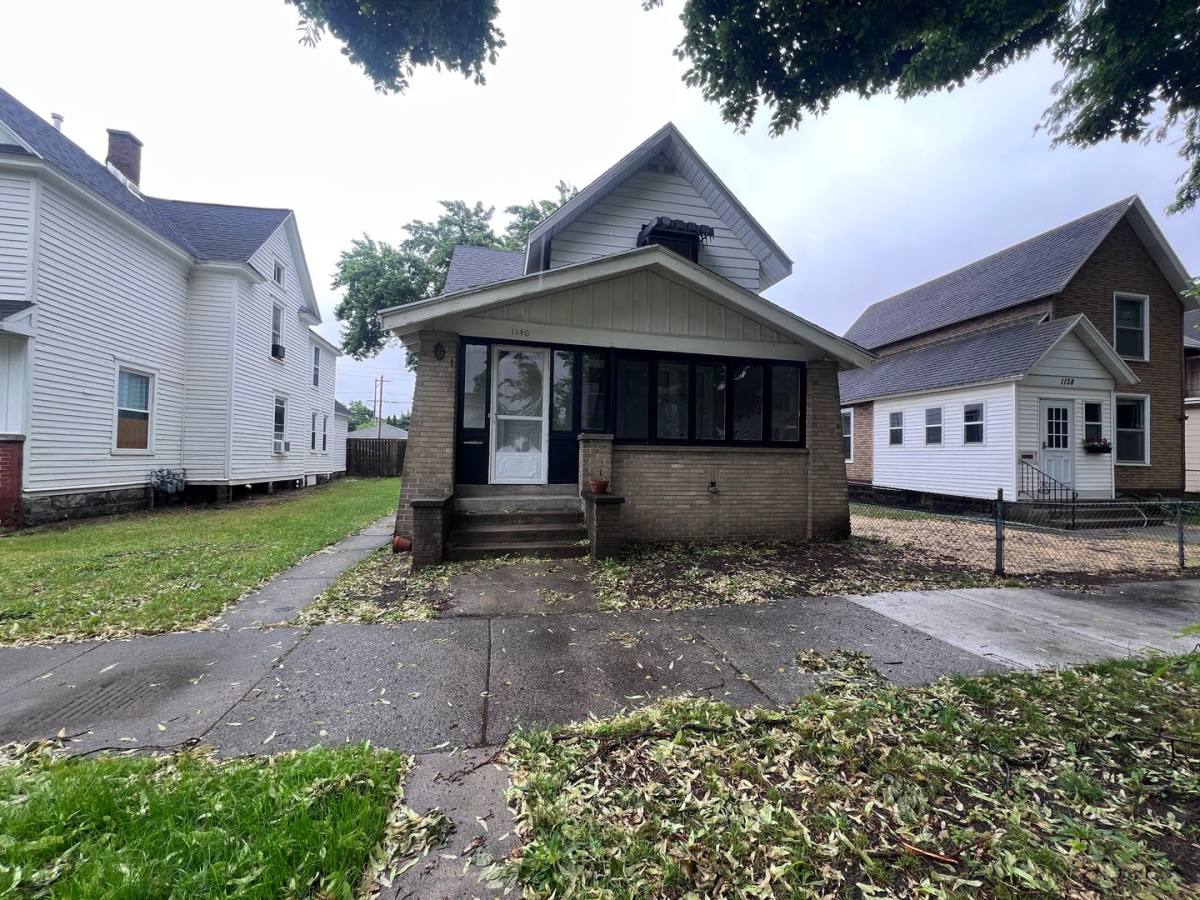 Apartment for rent at 1140 Fremont Ave NW, Grand Rapids, MI 49504