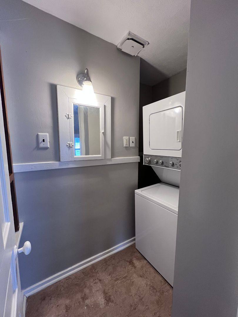 Apartment for rent at 1140 Fremont Ave NW, Grand Rapids, MI 49504