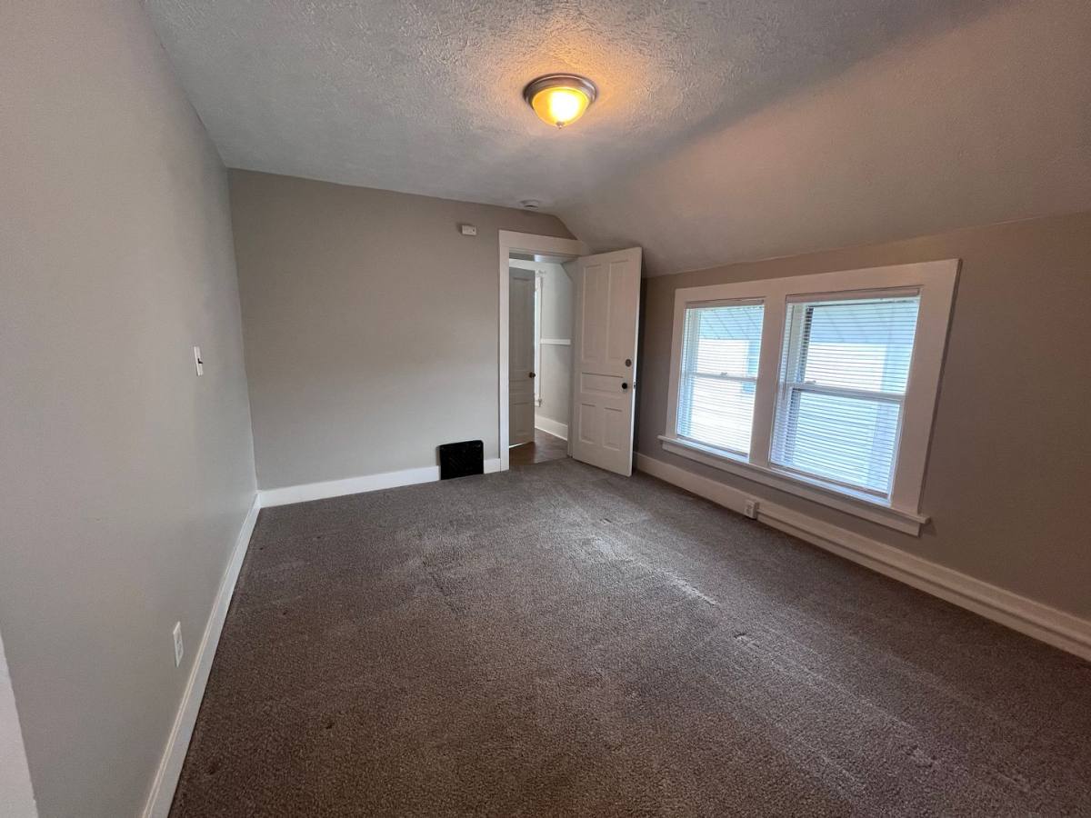Apartment for rent at 1140 Fremont Ave NW, Grand Rapids, MI 49504