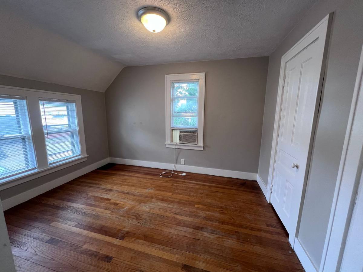 Apartment for rent at 1140 Fremont Ave NW, Grand Rapids, MI 49504