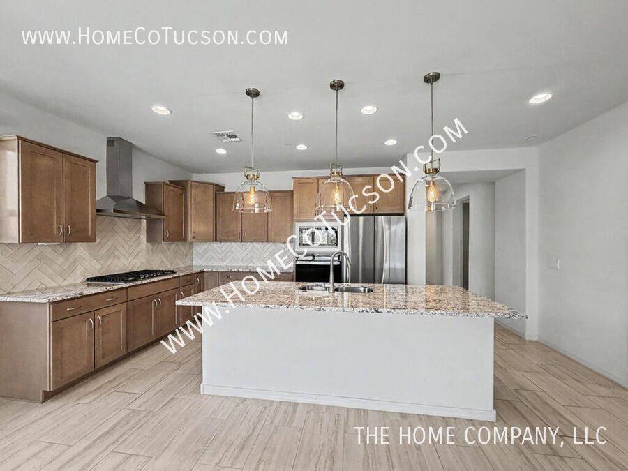 House for rent at 13293 N Sanidine Dr, Tucson, AZ 85755