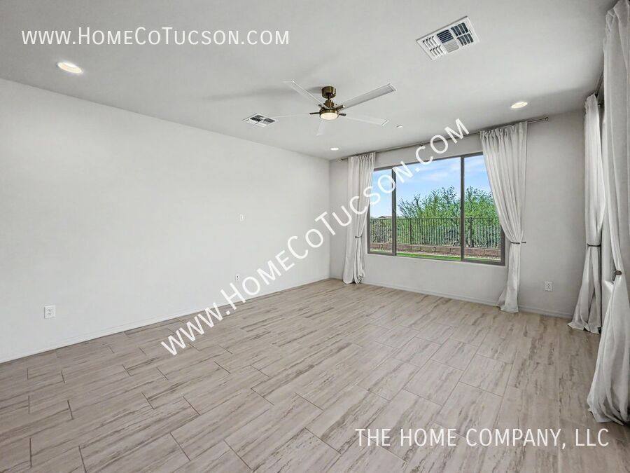 House for rent at 13293 N Sanidine Dr, Tucson, AZ 85755