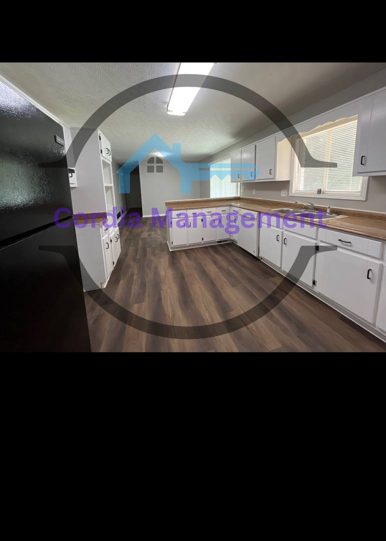 House for rent at 3128 Bouldercrest Rd, Ellenwood, GA 30294