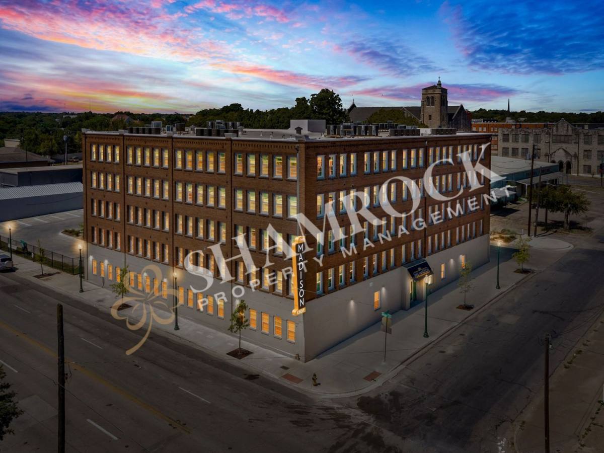 Apartment for rent at 1307 Austin Ave, Waco, TX 76701