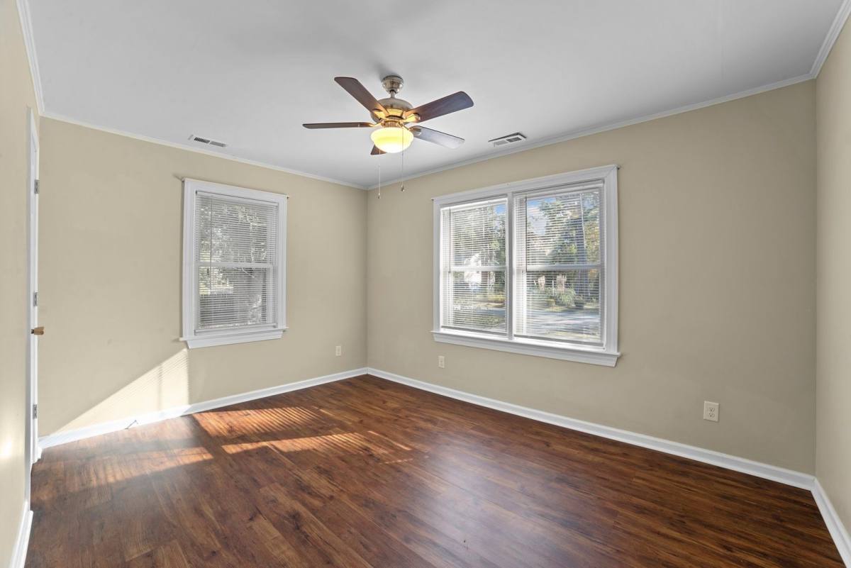 House for rent at 400 Sandy Point Rd, New Bern, NC 28560