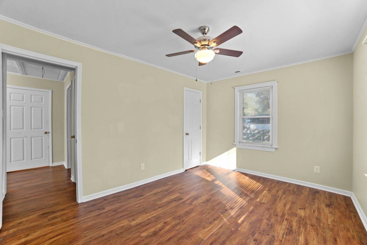 House for rent at 400 Sandy Point Rd, New Bern, NC 28560
