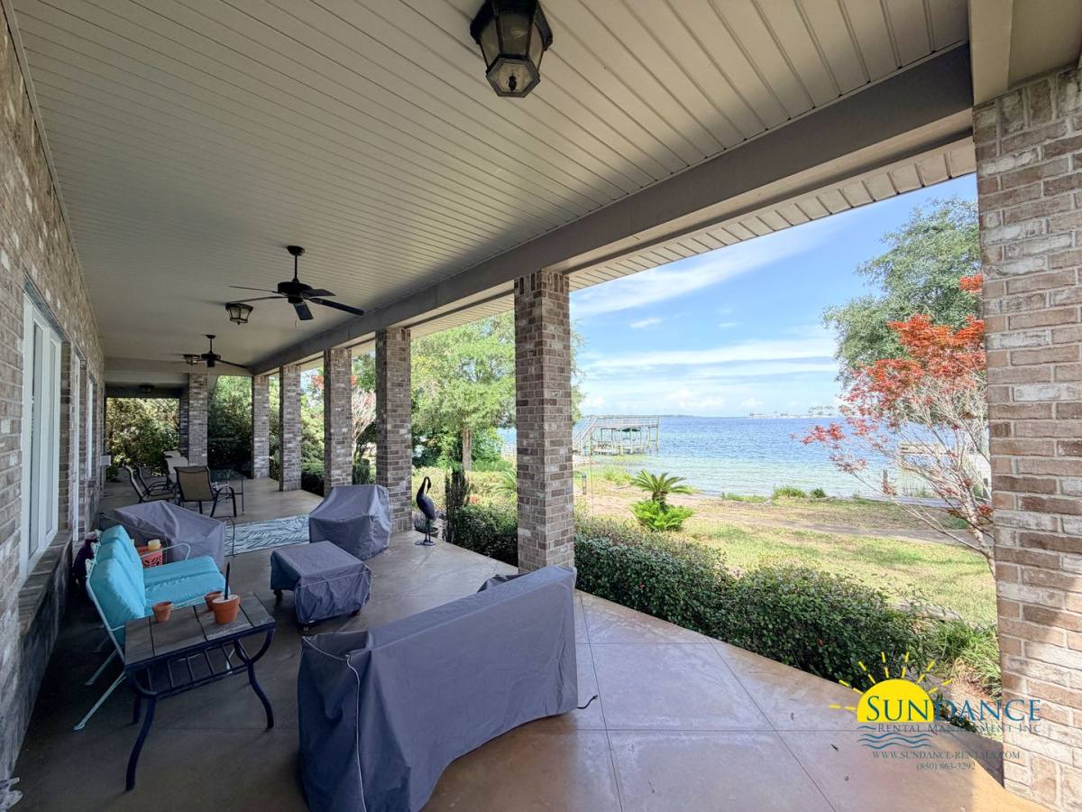 House for rent at 249 Beachview Dr, Fort Walton Beach, FL 32547
