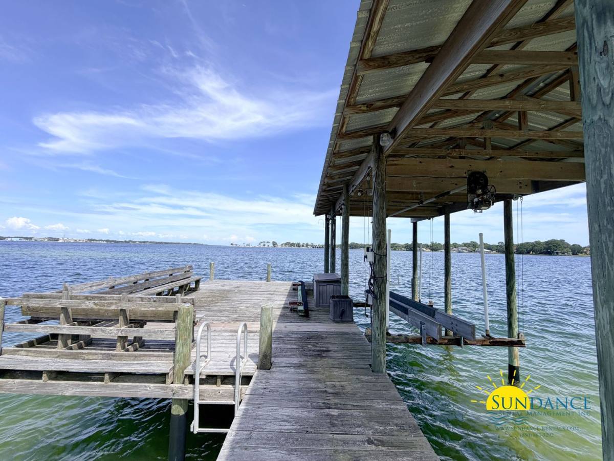 House for rent at 249 Beachview Dr, Fort Walton Beach, FL 32547