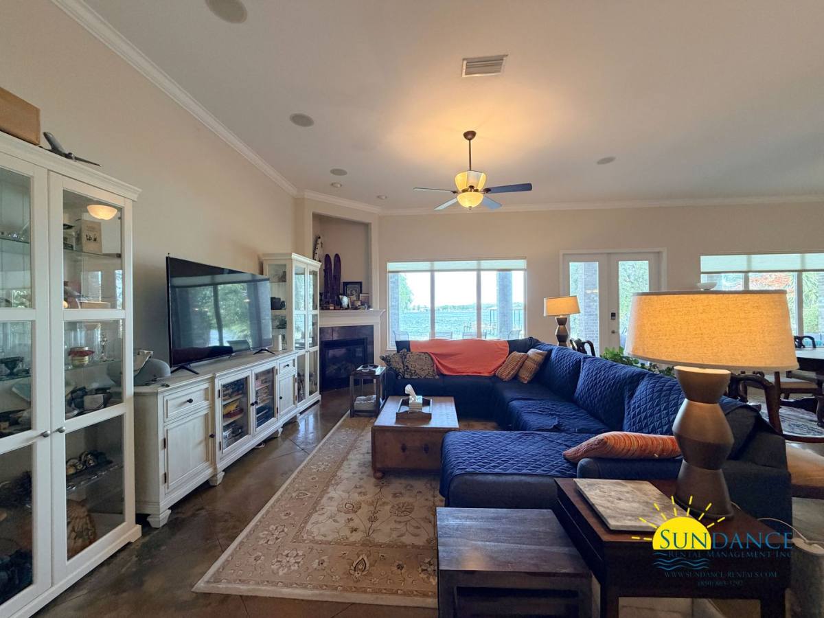 House for rent at 249 Beachview Dr, Fort Walton Beach, FL 32547