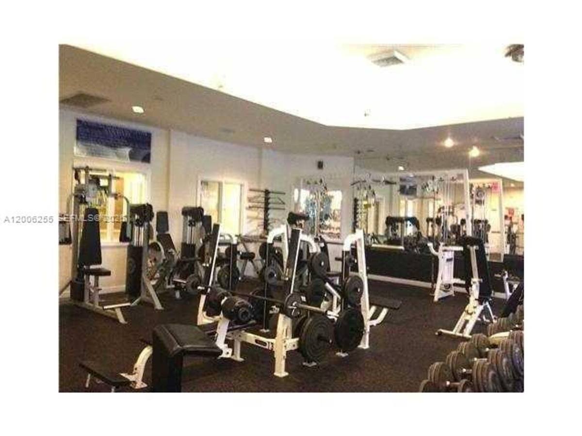 Townhouse for rent at 17001 NW 22nd St, Pembroke Pines, FL 33028