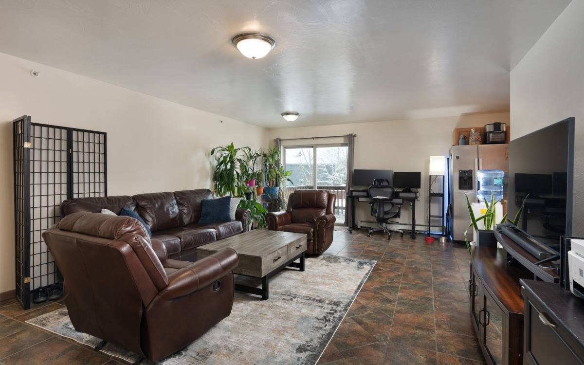 Townhouse for rent at 1132 Cruiser Lane, Bozeman, MT 59719